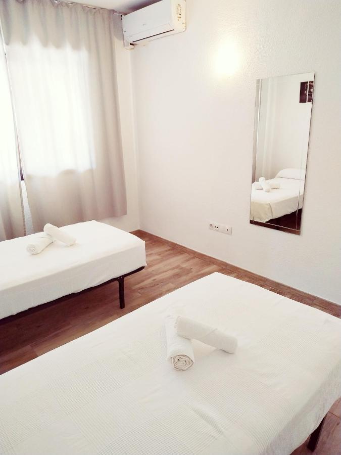 Apartamento Ronda 4 - Los Boliches ฟูเอนฮิโรลา ภายนอก รูปภาพ