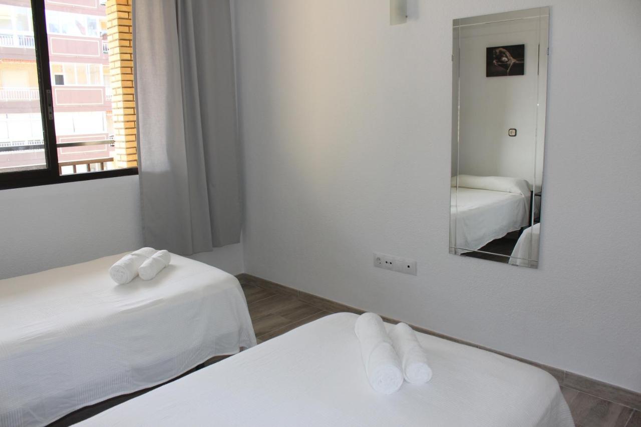 Apartamento Ronda 4 - Los Boliches ฟูเอนฮิโรลา ภายนอก รูปภาพ